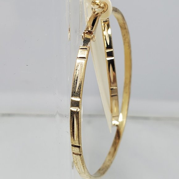 2 PAIRS OF MYSTIQUE GOLD SILVER HOOP EARRING - Picture 5 of 5
